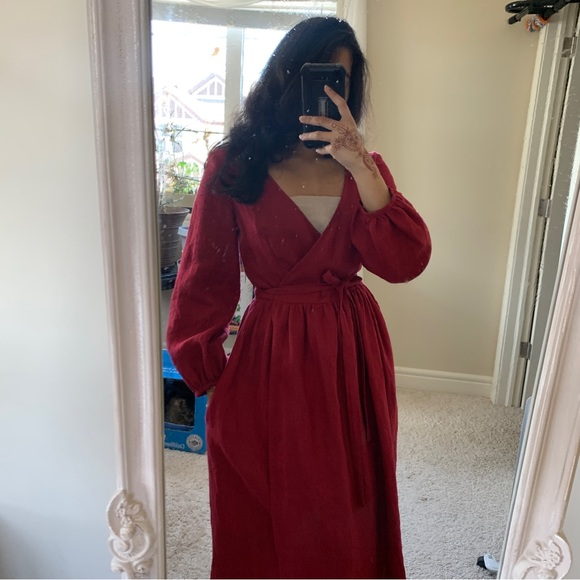 [SOLD] Red Linen Midi Wrap Dress from Love and Confuse - Picture 4 of 5